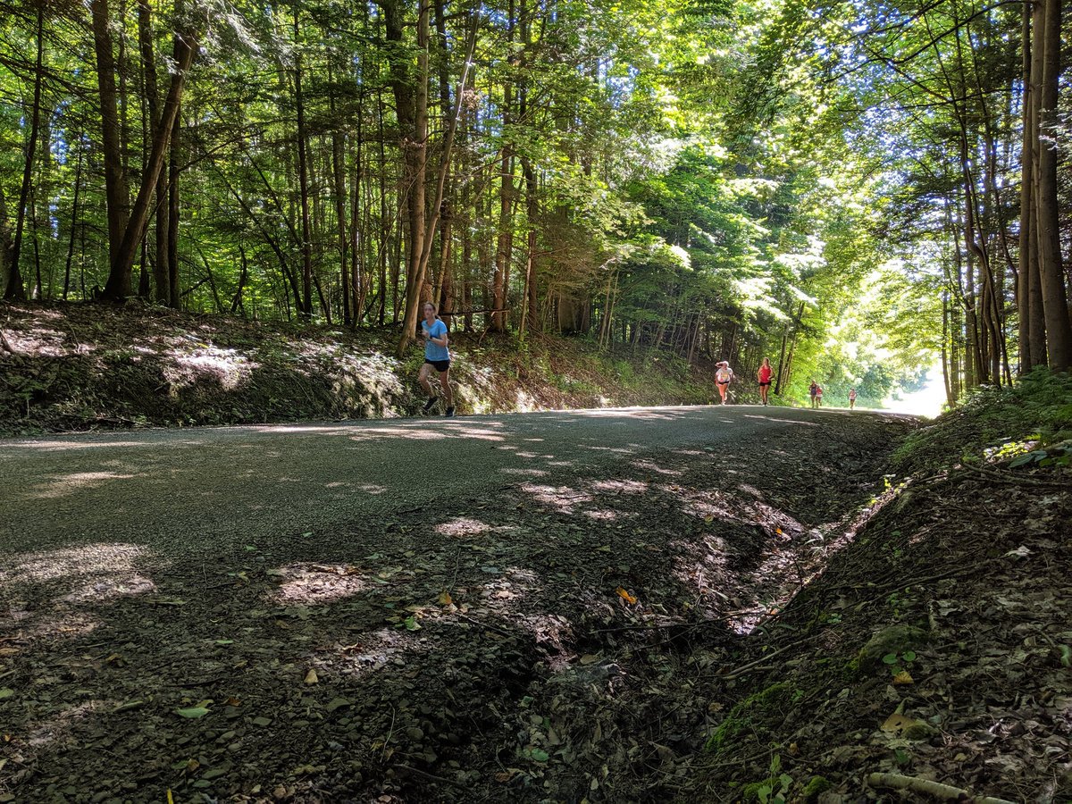 EdinboroTFXC's tweet photo. π₯π€π£π Camp week is underway and these kids are fierce!!π₯Chicken Hill was not easy this morning but we conquered it together! ππΌπͺπΌ
#distancecamp #crosscountry #edinborouniversity #borobuilt #fightingscots #edinborocrosscountry #campweek https://t.co/bwjd5YzGpC