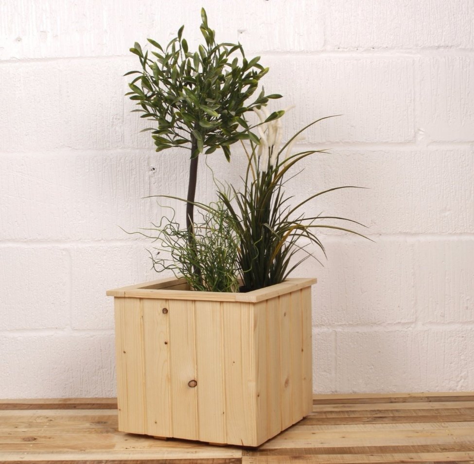 inndiUK's tweet image. So who likes our new planters, #designed, #built, #flatpacked, #packaged and #labelled by us...now the just need a home 
@BandQ @Homebase_uk @burfordgarden @BurfordHouse @BridewellOG @OBGHA