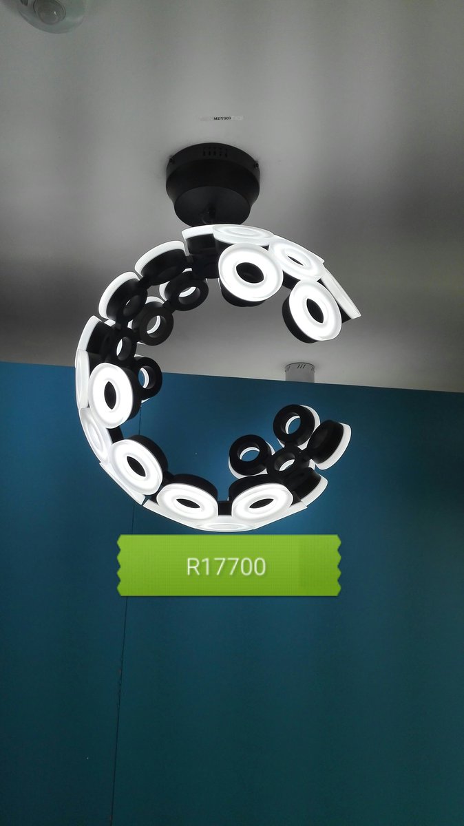 DithugeTumelo's tweet photo. @djsbu we sell chandeliers and other house hold lights if intrested please feel free to contact me 0725918792 or E-mail us at householdlights@gmail.com #DJSBU https://t.co/PbdFQYMUwA