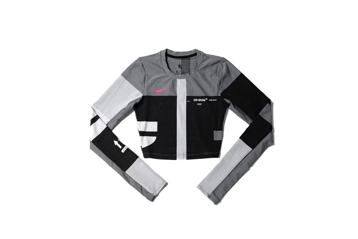 black nike easy run top off white