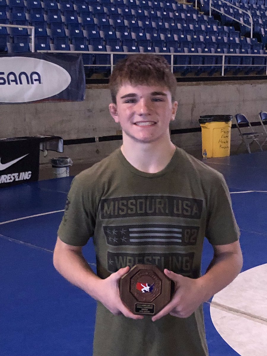 With over 100 competitors at his weight, Eli Rocha places 8th at the Cadet Freestyle National Tournament! Rocha, Walls, and Stathopoulos will all be competing in the Greco-Roman Tournament later this week. Good luck, Pirates!