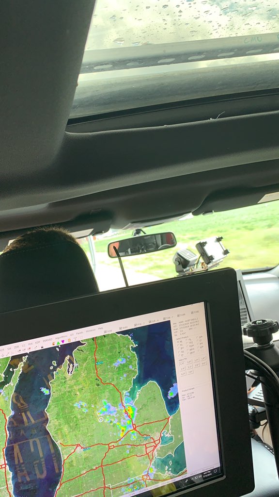 NickBogen's tweet photo. Second deployment today for #CMUSTORM and we’re out sampling the pre- and post-convective environment. Mother Nature is producing some beautiful Towering CU and lightning. Data is looking good! 👌 #FireUpForWeather https://t.co/iCFApbL62k