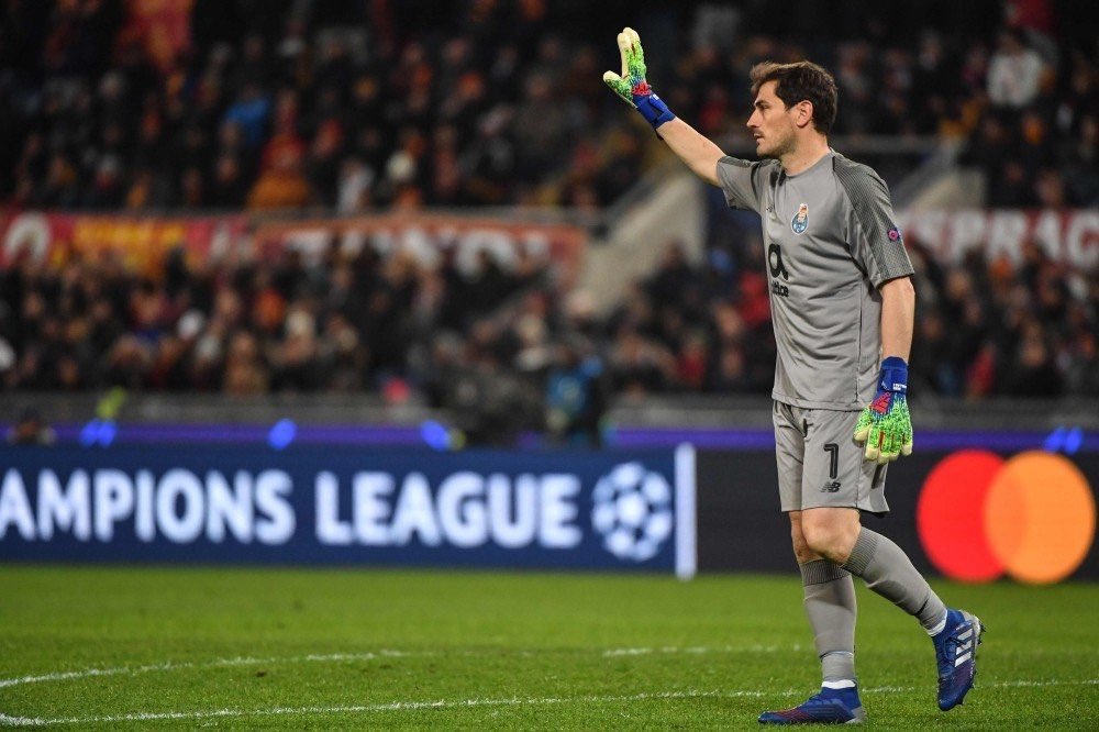 OnlyFutball's tweet photo. Porto have confirmed that Iker Casillas will be part of the club’s coaching staff this season as he continues his recovery from a heart attack. https://t.co/j6pVJ4KJGI