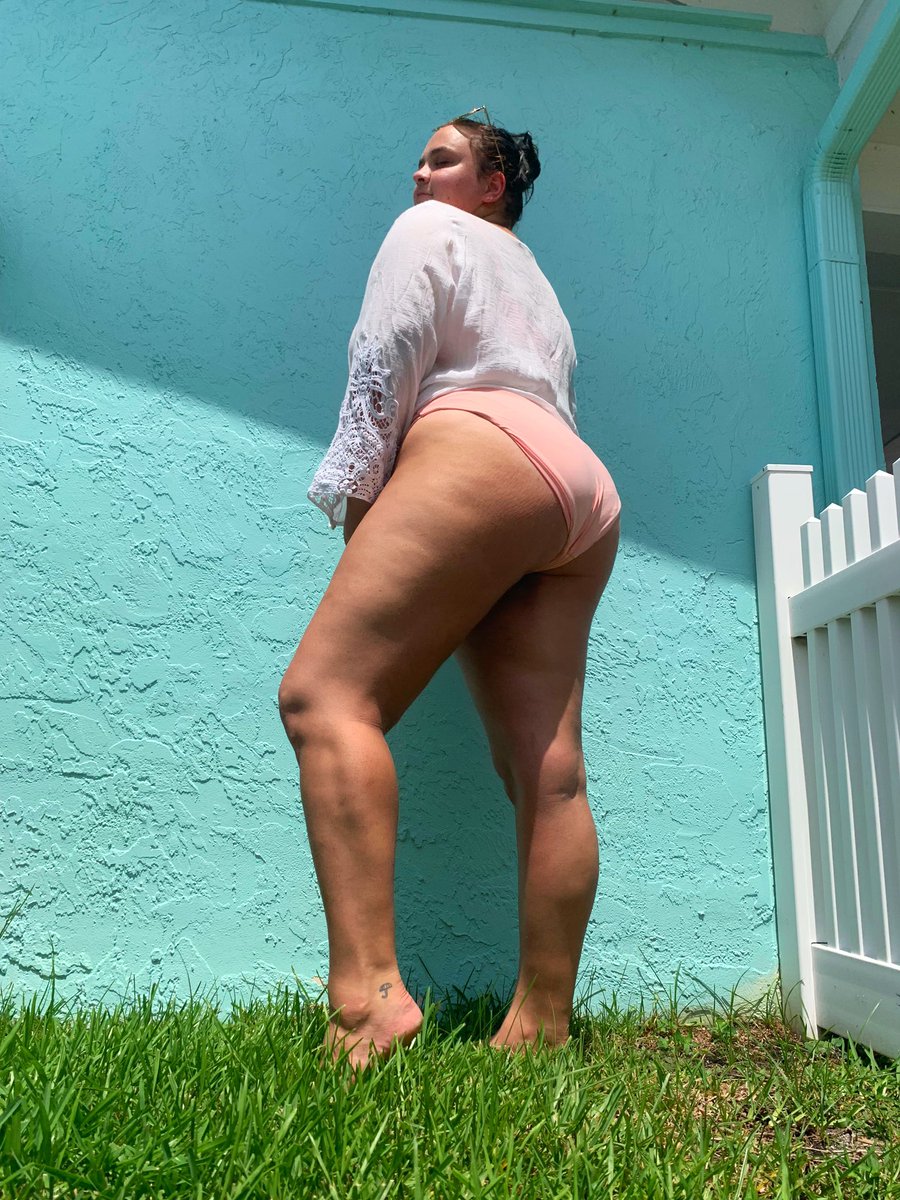 Not_Terrain's tweet photo. Did someone say another lgbtq tag....
#issaLGBTQ #issaqueer https://t.co/J5DsFCouUV