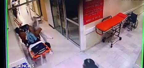 ElmoToneto's tweet photo. Me va a tener que comprar este medicamento jov... https://t.co/5VsuOqHdt2