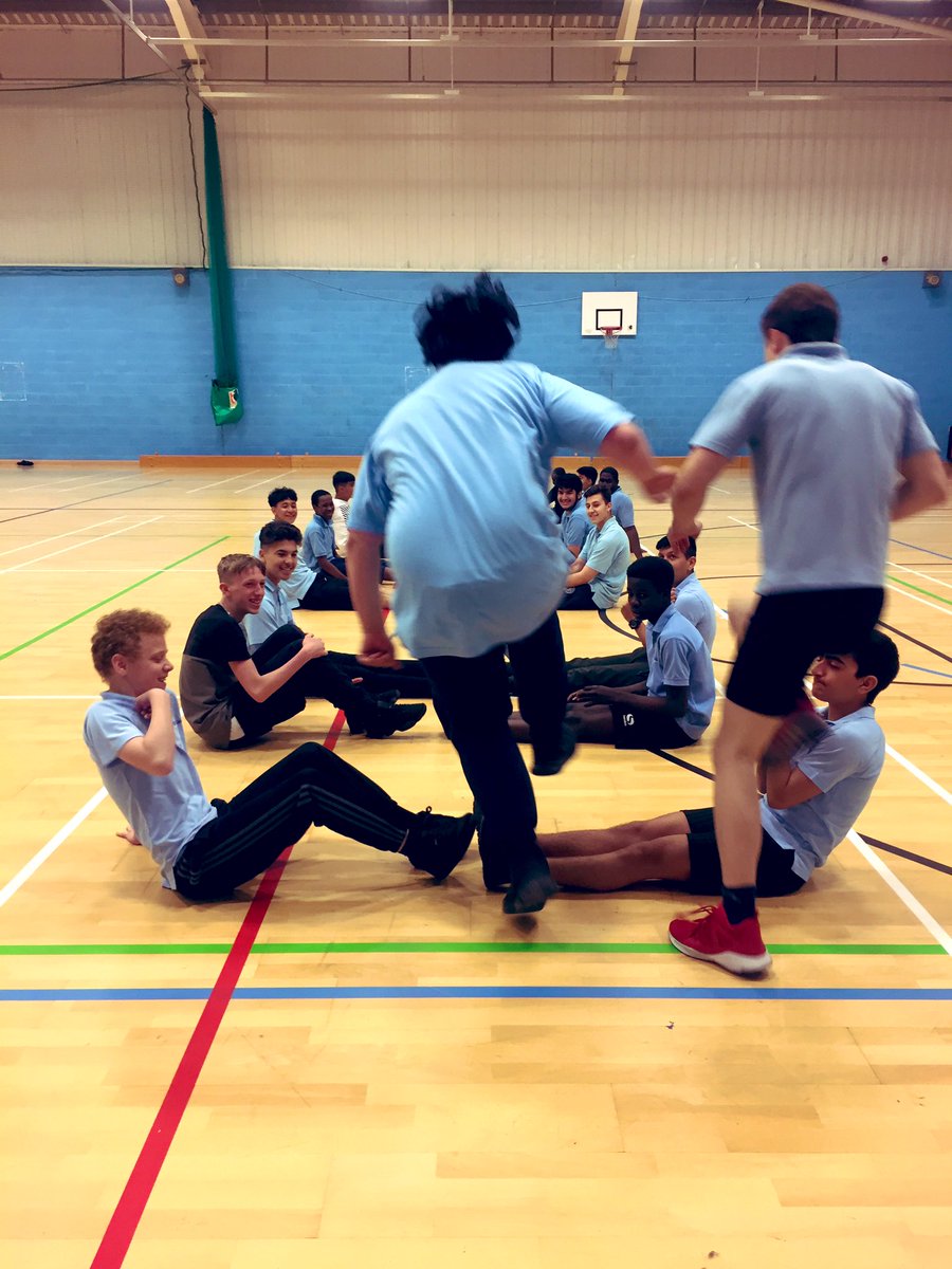 nta_pe's tweet photo. W A R M U P 🏃🏻‍♂️ 💨 @Nightingale_NTA #warmup #pulseraiser #races #pairs #NTApe #lesson https://t.co/UUJw6J8nvN
