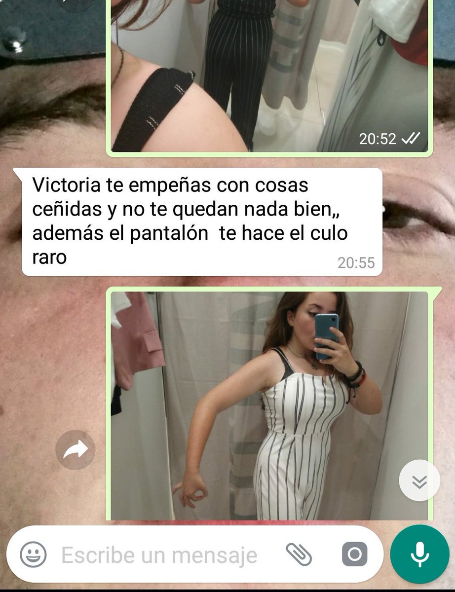VickyBayo's tweet image. Mi mama subiendome el autoestima