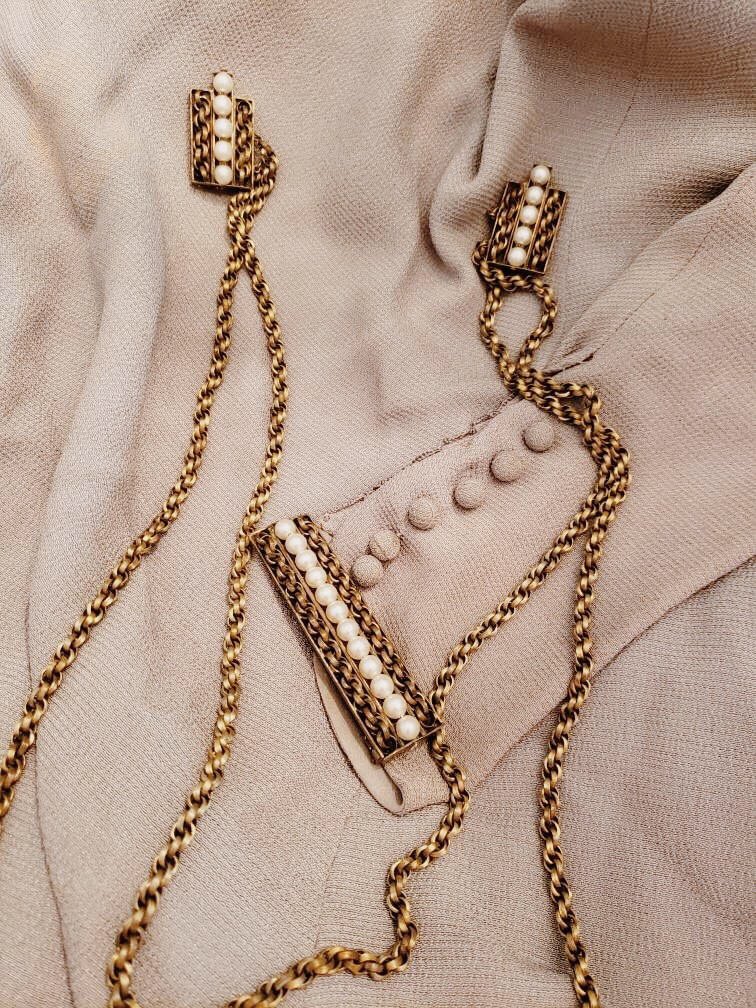 How did she wear these unique Depression Era accessories from 1934?  Come see this fashion forward bridal ensemble at A Century of Bridal Fashion, 1890-1990 July 19-21 at Nicholson House.Purchase tickets at lakewoodhistory.org