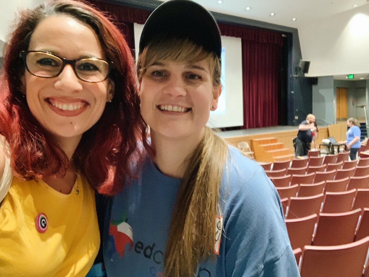 Our lucky winner of a 1- year subscription <a href="/edcampCapeCod/">edcampCapeCod</a> #edcampcapecod 🎉🎉 I am so glad we met <a href="/MrsCorreiraHAY/">Cathy Correira</a> we can’t wait to see your Genially creations 😊😊 #amazingteachers #doitgenially #edtech #escaperoom #digitalbreakouts