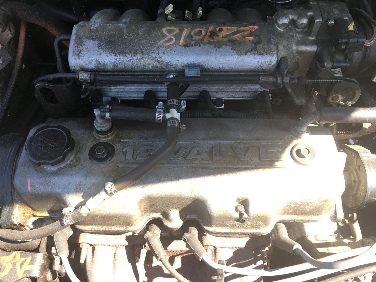 24hoursoflemons's tweet photo. Too late for Lemons? Geo Storm Wagonback with a five-speed manual transmission!
#Geo #STorm #GeoStorm #Wagonback #ShootingBrake #Hatchback #TooLateForLemons#LemonsWorld #24HOursofLemons #LemonsRally #Lemons #Junkyard https://t.co/2e2EZqeU5o
