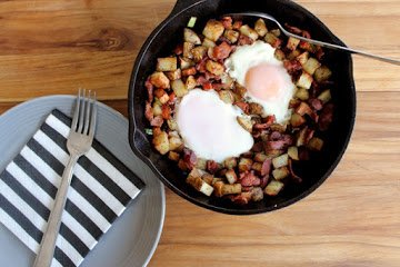 iontv's tweet photo. Start your week off the right way with this Farmer's Breakfast Skillet recipe from the #IONTVKitchen! https://t.co/dCe9jViHkO https://t.co/g5N9b3EgOf