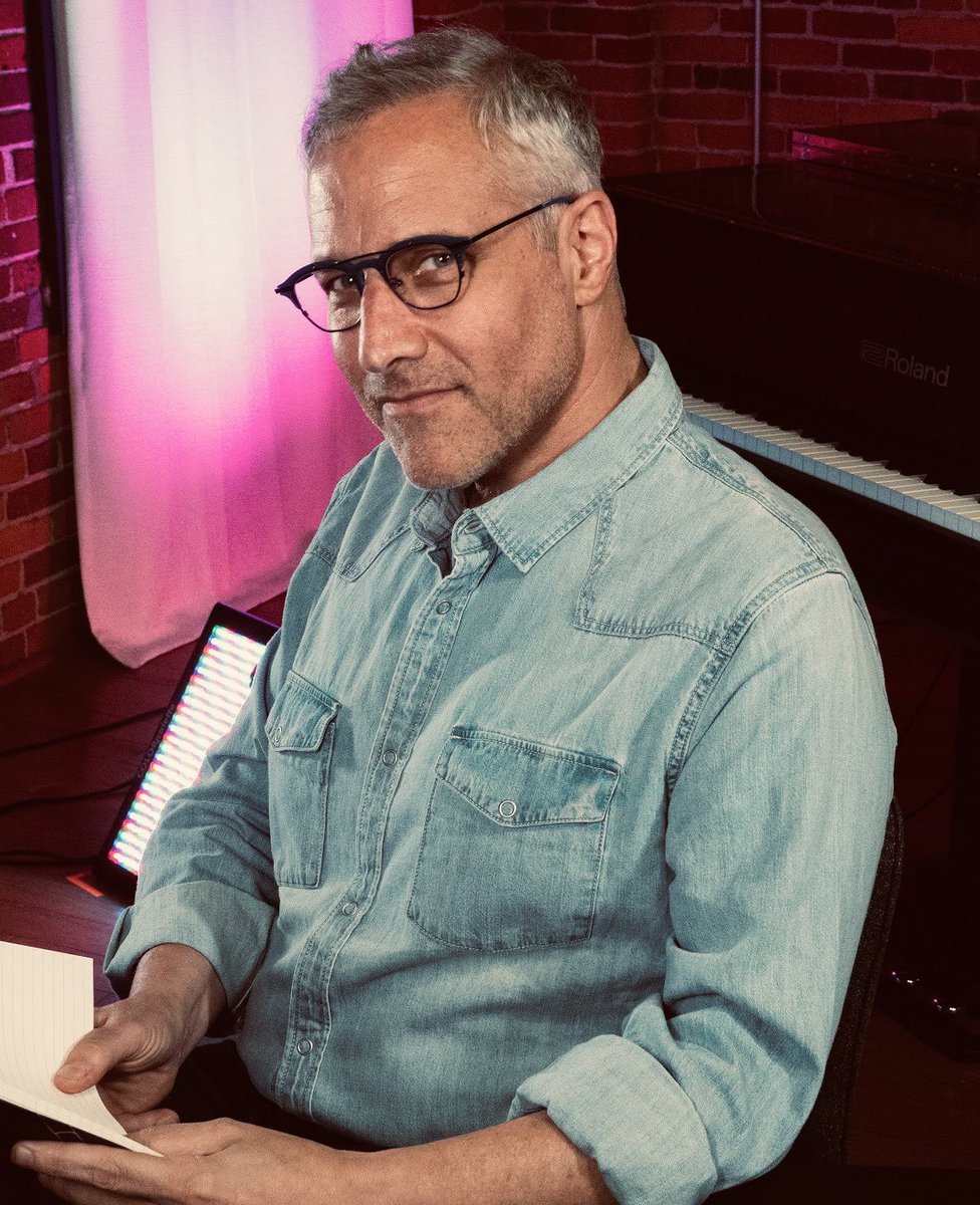 JimBrickman's tweet photo. My new look brings out the uniqueness of my face. The dilemma... which l.a Eyeworks frame is ME? 

✨Can you help me choose!?       
Comment 1, 2 or 3! 🤓

✨Thanks Signature Optical &amp; @laEyeworks https://t.co/EdkToiry17
