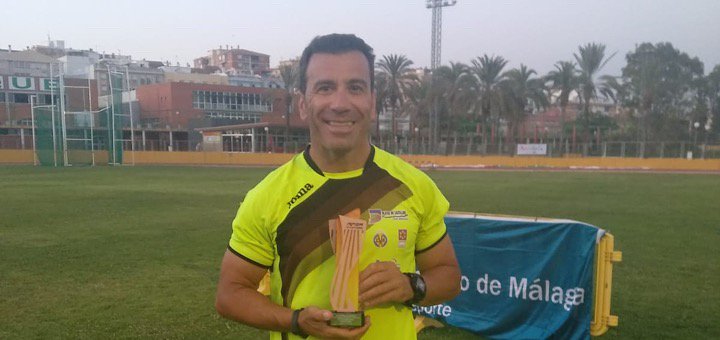 LaBanquetaRCTV's tweet photo. 👉@jmarticoll guanya la prova de salt de perxa al Campionat d'Espanya d'atletisme per clubs master https://t.co/tOzwrsJCP1 https://t.co/F4NxdkSAj9