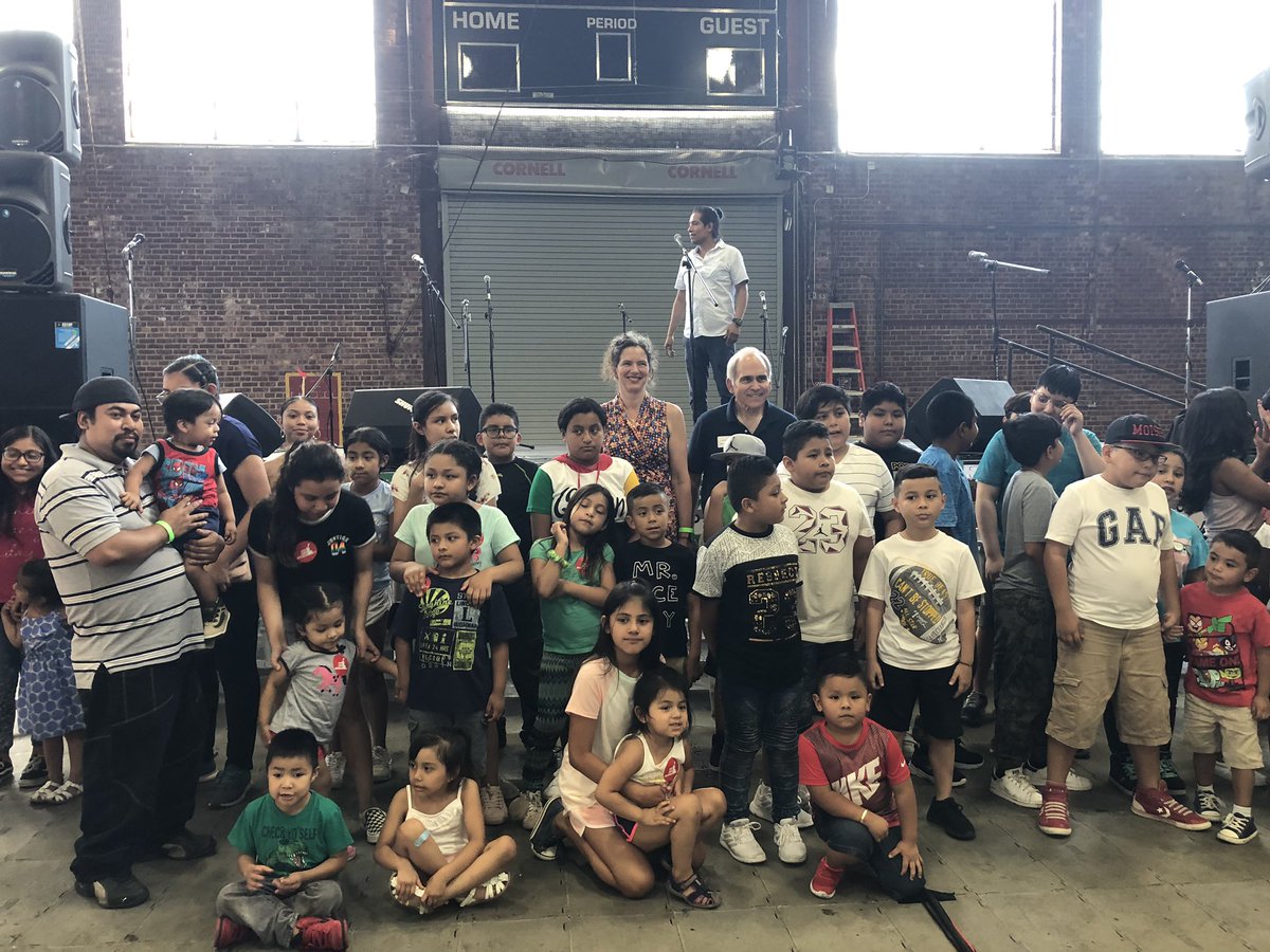 Yesterday, I joined Senator Metzger and Nobody Leaves Mid-Hudson to celebrate the passage of the Green Light bill. <a href="/SenatorMetzger/">Senator Jen Metzger</a> @NLMHlive