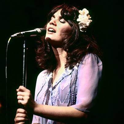 Happy birthday,  Linda Ronstadt!  We love you! 