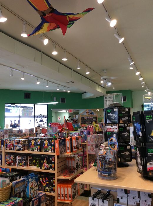 Fundamentally Toys (ToyStoreFun) Twitter
