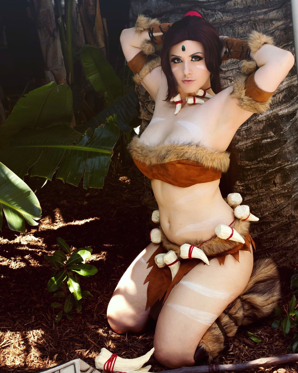 Preview from the nidalee set for 10+ patrons this month http://patreon.com/...