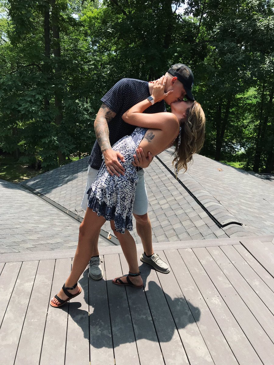 Brookecookie375's tweet photo. My whole heart https://t.co/IMZtRnlK7w