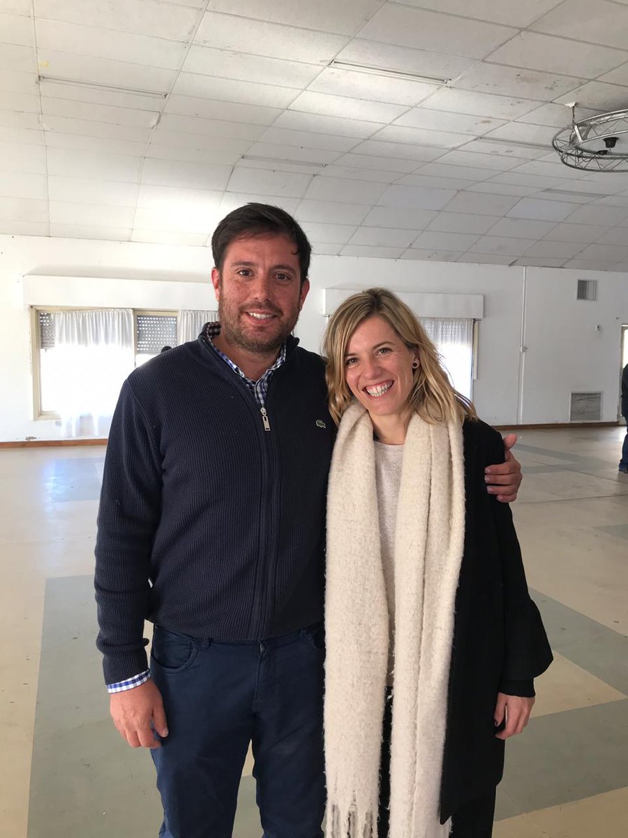 aprilelaura's tweet photo. Presentación del Cluster Porcino en #TresLomas. Acompañando acciones que impulsan el desarrollo de esta actividad tan importante para el sector y para los Municipios de Salliqueló, Pellegrini, Trenque Lauquen y Tres Lomas. https://t.co/6psmtI5Cpn