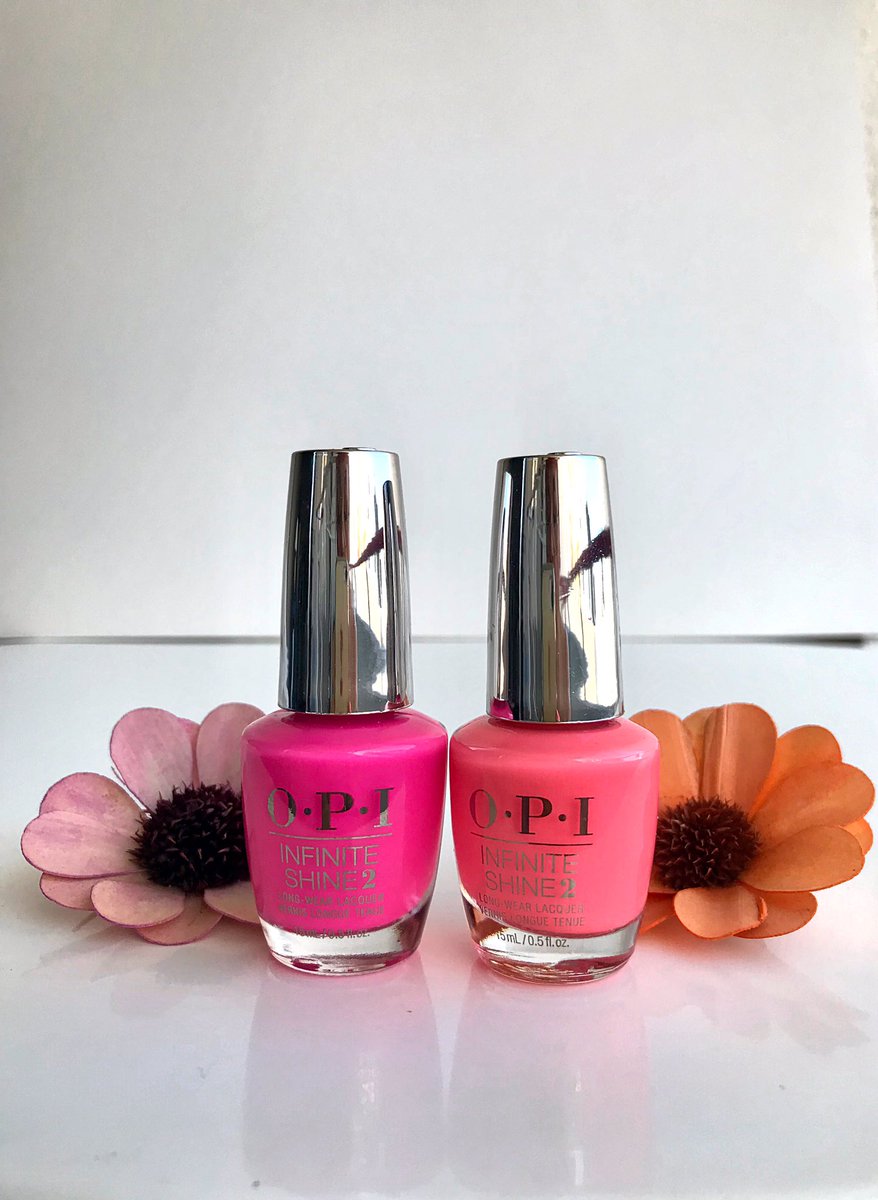 mayainmakeup's tweet photo. My choice from the Neon OPI Summer Collection in Infinite shine:
V-I-Pink Passes and Orange You a Rock Star?
#OPI #neoncollection #vipinkpasses #orangeyouarockstar #infiniteshine #neonorange #neonfuchia #nailpolish #summernails https://t.co/L5dp1Iq1Jm