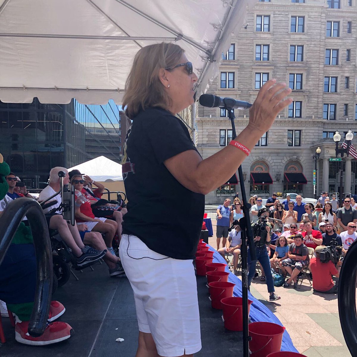 GoGala__Games's tweet photo. Amazing Day in Copley Square...the ALS Ice Bucket Challenge began 5 yrs ago today. So good to see ALS Warriors @PQuinnfortheWin @PeteFrates3 @momfrates @AndrewFrates_ . Thanks to @alsassociation @MassGovernor @RayBourque77 @CharlieCoyle_3 https://t.co/PdUk4XghoK