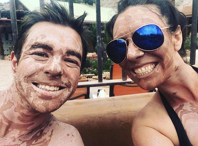 Ojospa's tweet image. Every day is #MudUpMonday at Ojo!
.
Photo by 📷: @natataliazinger

#howdoyouojo #mudpool #OjoMudSelfies #GetMuddy #newmexico #spa #resort ift.tt/2JAdkZO