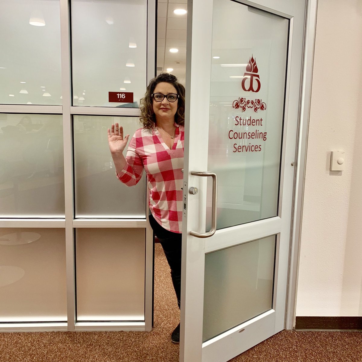 WTStudentHealth's tweet image. Student Counseling Services popping in to say hi! 👋 We're open Monday through Friday 8 am - 5 pm. Make an appointment by calling or visiting in person. #HealthyBuffs 
📍CC 116. 
📞 806-651-2340