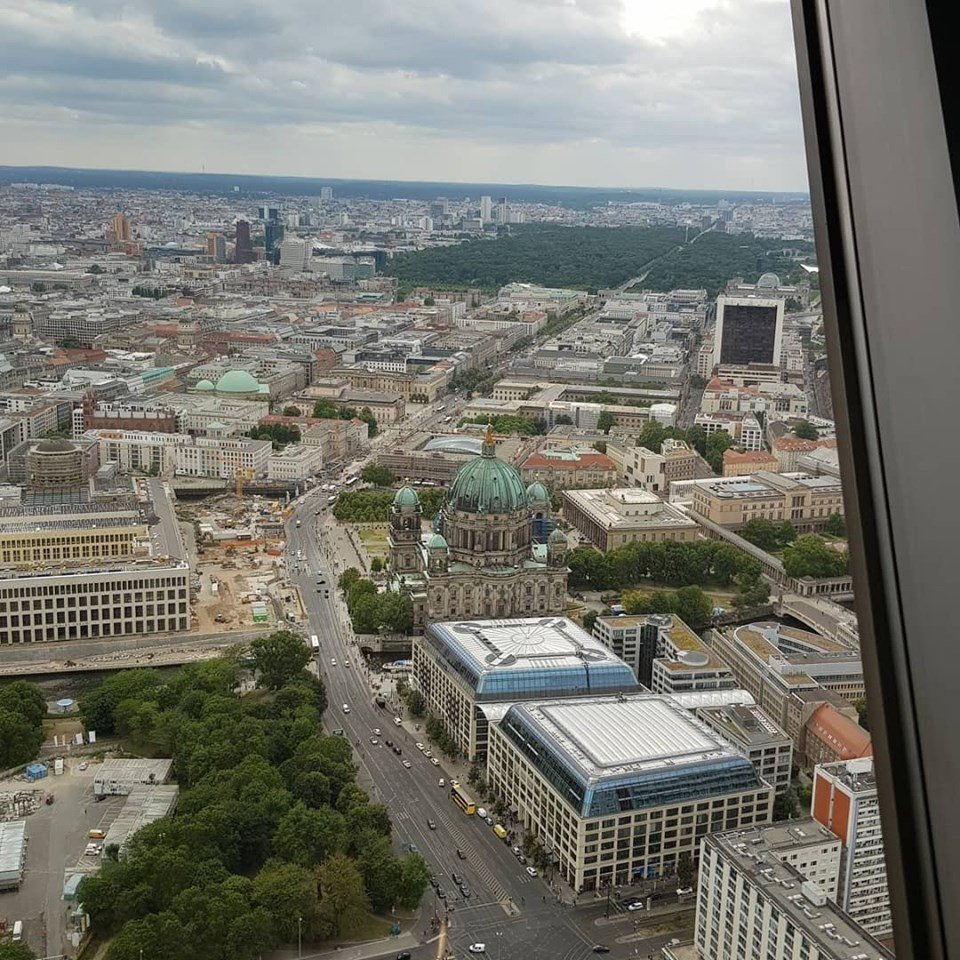 YNGetaway's tweet image. CITY BREAKS

This week we are going to talk about City Breaks. 
You can't beat a nice cheeky weekender away to re-charge those batteries!

Look out for some information on Berlin this week.  I spent a few days there and it was STUNNING!

#Berlin #CityBreak #NJTYourNextGetaway