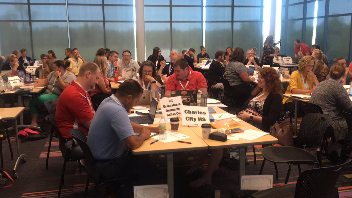 dforsyt's tweet photo. STEM Innovator is rocking it again with a new group of educators and community partners! I'm trilled to be a part of this TEAM! #SIScaleUp2019 #SIEdCamp2019 https://t.co/dxFRF7Ci0z