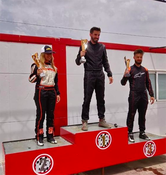 FCatalunya's tweet photo. #REVIEW // Aleix Piñera (Aleví), Zoe Pavón (Cadet), Max Ribas (Júnior), Roger Riera (Sènior) i Xavi Puigdelliura (Iame KZ) es van emportar la victòria a la cinquena prova del Fòrmula Catalunya 2019, celebrada al Circuit de Chiva. #karting
https://t.co/DC6Hhl4y4t https://t.co/rYxY0fdhiI
