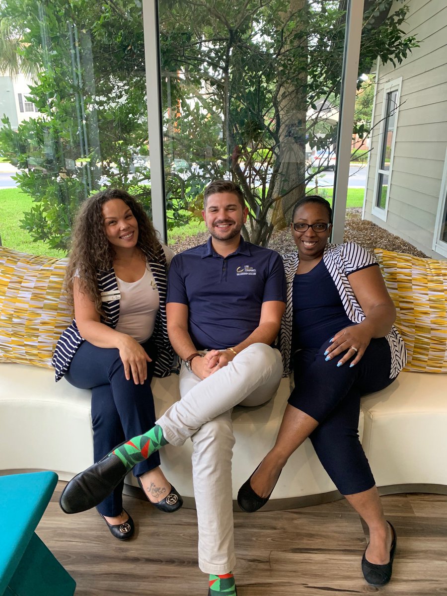 LXCrossing's tweet photo. Look at our managers twinning today! https://t.co/Tpv3kwzLxK