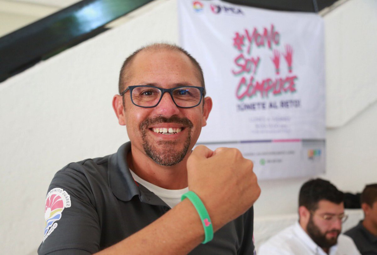AytoCancun's tweet photo. Como parte del reto #YoNoSoyCómplice, Secretarios y Directores de diferentes dependencias municipales se realizaron el antidoping, invitando a más servidores públicos a que se unan a esta campaña del @IMCABJ. @MaraLezama #CancúnTierraDeTodos https://t.co/mPEDaINiWT