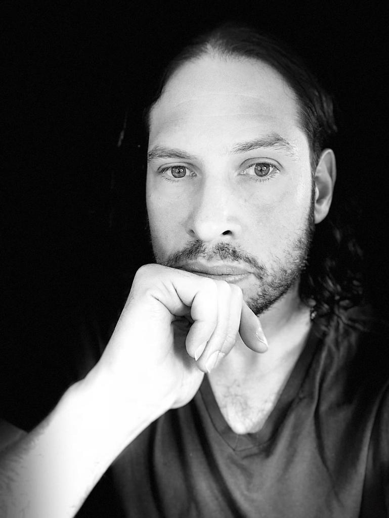 geearchive's tweet image. Happy Birthday to my favorite person, the most talented guitarist and artist, Ray Toro! You are a ray of sunshine and I'm glad you exist ❤️