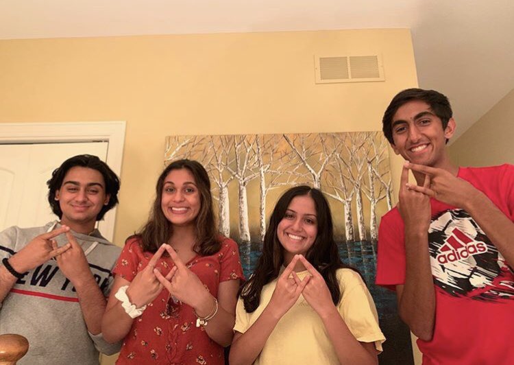 WI_DECA's tweet photo. Way to go, @ike_deca, for sharing your fun #SummerOfDECA photos with us ☀️🔷 There’s nothing we love more than seeing you all rock your DECA spirit around your hometown, state, and world 🙌 https://t.co/cY8iXBHNS5