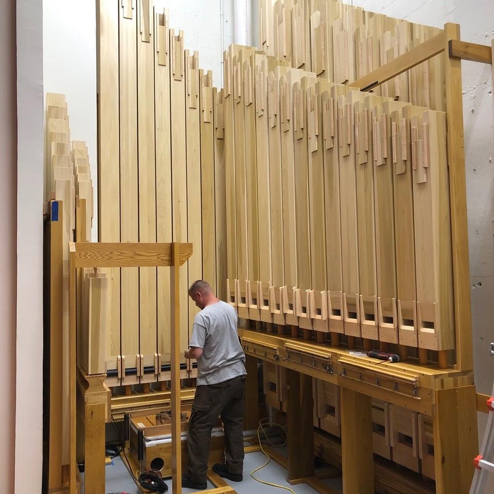 jacksonryanarch's tweet photo. Jackson &amp; Ryan is excited that installation of the organ has begun at The Basilica of the National Shrine of Mary, Queen of the Universe in Orlando. Jackson &amp; Ryan designed the organ cases in close coordination with Schoenstein and New Holland Church Furniture. https://t.co/6FVLCcLOgQ