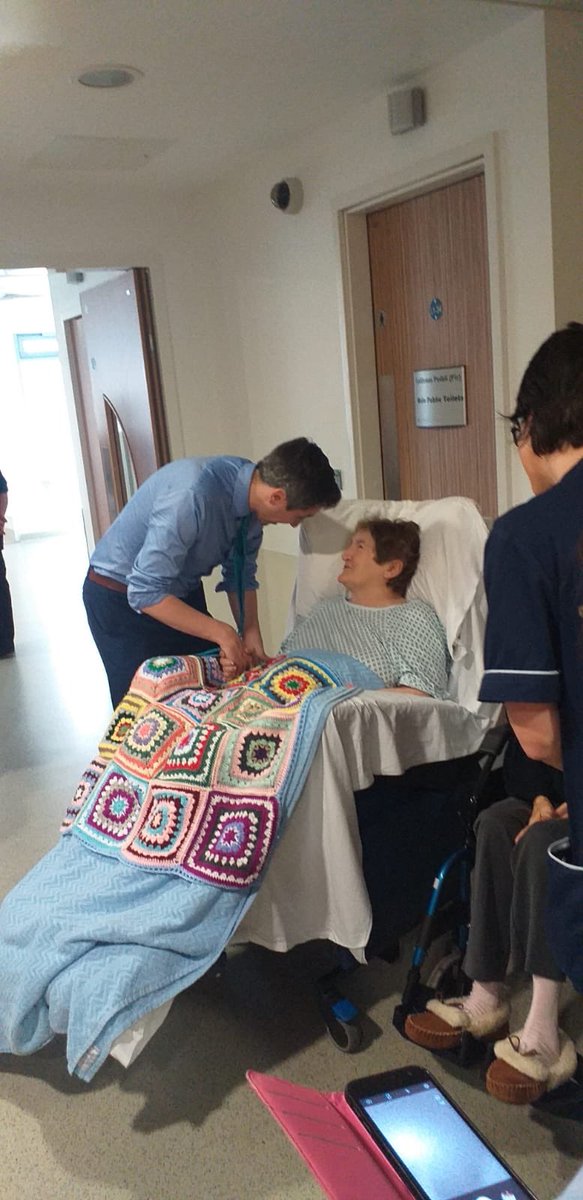 Simon Harris TD tweet media