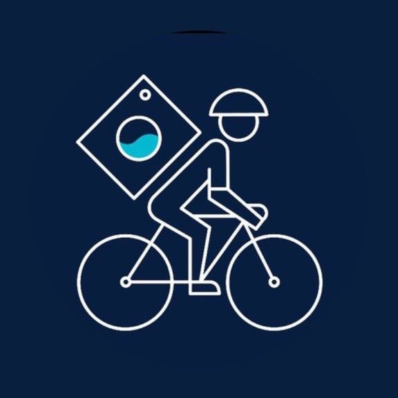 ILovesTheDiff's tweet photo. This isn’t an advert - just thought you might like to hear about @WashCycleLTD, a cleverly named Cardiff delivery laundry service. “We offer same day order and pick up with lots of extras too. It’s a low price option of getting a chore done,” says #WashCycle’s Jonathan. #Cathays https://t.co/GwZEbXpuIt