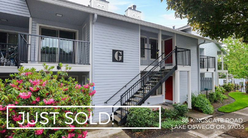 PlacePortland's tweet photo. Congratulations to our buyers on their new condo in Lake Oswego! We are here to help you find your place throughout the Portland area! If you are looking to buy or sell, we have you covered from start to finish! Call or text us at 503.927.6321!! https://t.co/on7jvnnw5h