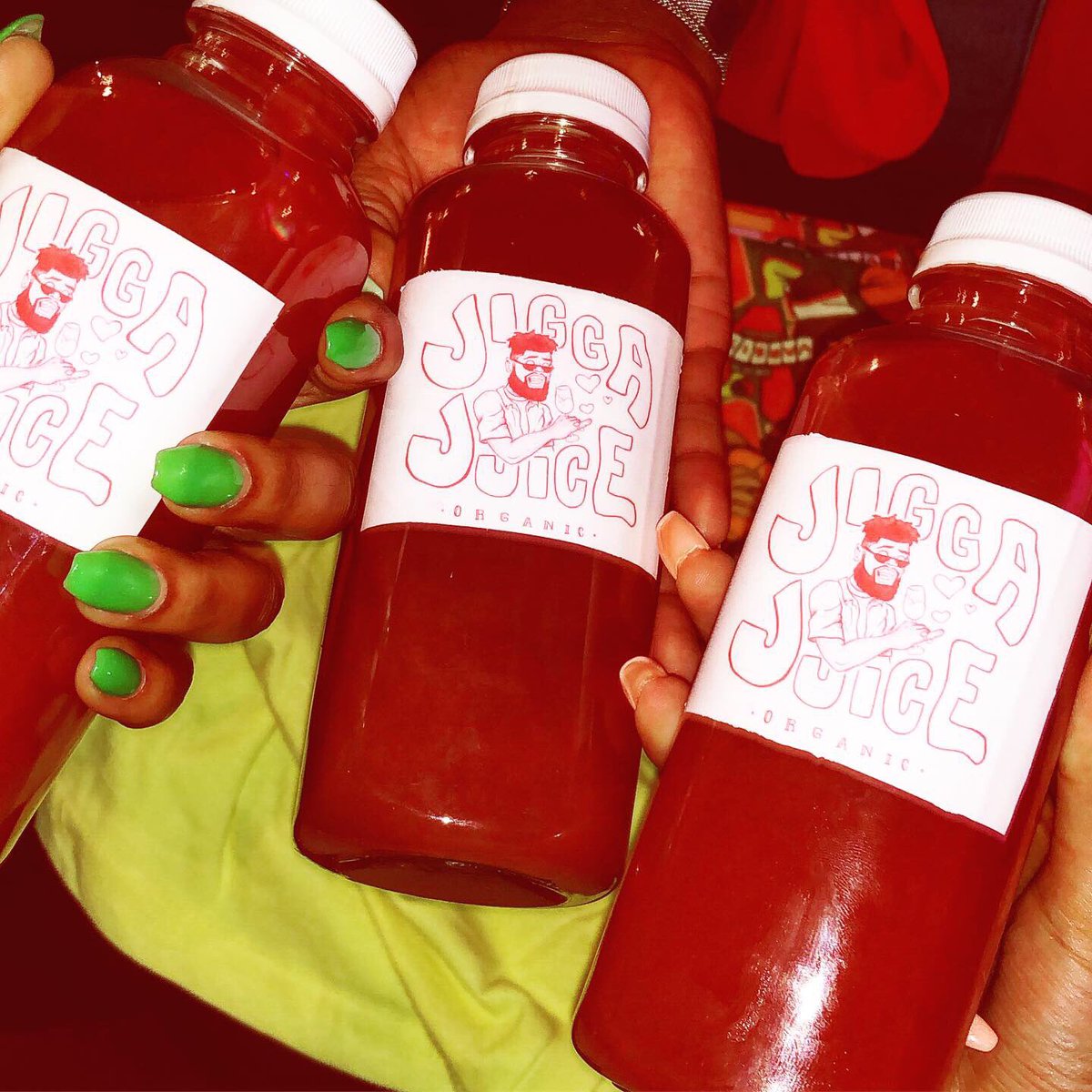 JayeNewton's tweet photo. JIGGA JUICE 🍹
100% ORGANIC 
TROPICAL PUNCH
AVAILABLE NOW https://t.co/SYcVcHoxuC