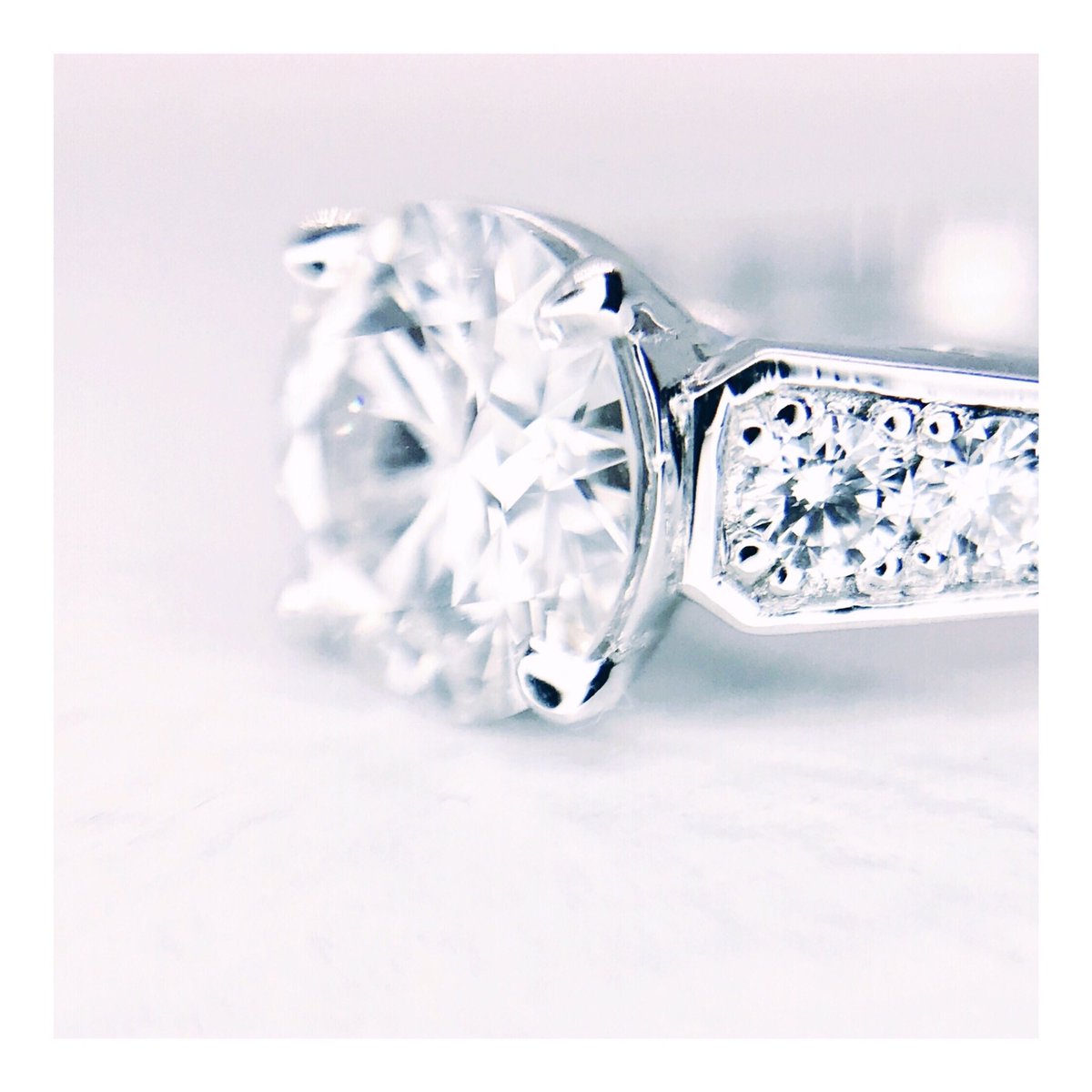 Bashert_Jewelry's tweet photo. At Bashert Jewelry, we hand craft every piece with love and patience. Every detail is looped and examined. Every surface is polished to perfection. Every stone is hand-picked for Your Love Story. https://t.co/4f7pmOD3Ht