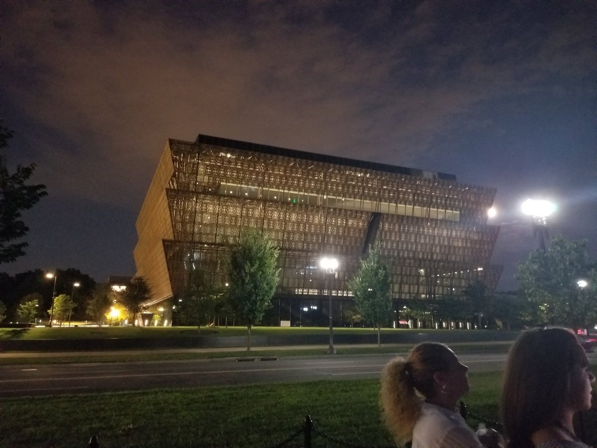 aleyminton's tweet photo. DC at night @BAD81608 https://t.co/CWpJDz76Hv
