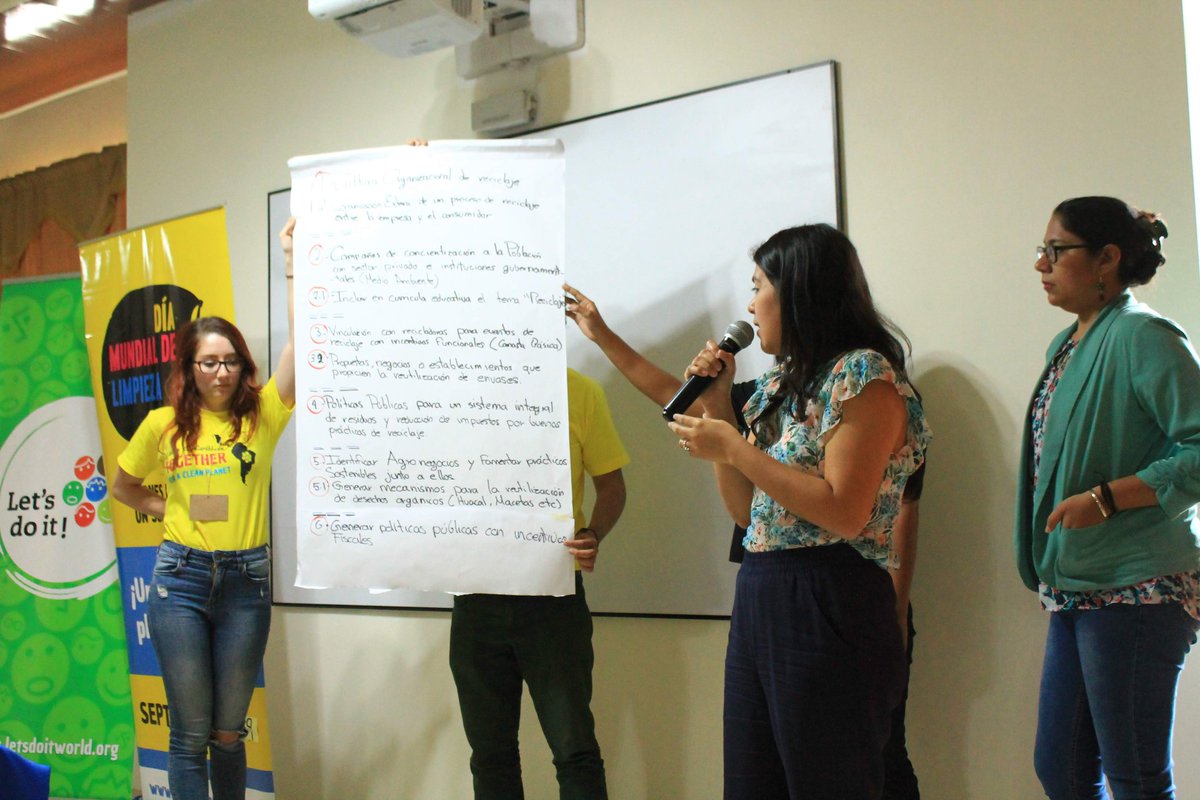 LetsDoItSV's tweet photo. Equipos integrados por representantes de diferentes países y las instituciones identificaron y diseñaron propuestas #ZeroWaste de aplicación en diferentes espacios de conviviencia, desde hogares, escuelas, empresas, municipalidades y gobiernos. Alineado al #KeepItCleanPlan. https://t.co/7G6OpIHmh6