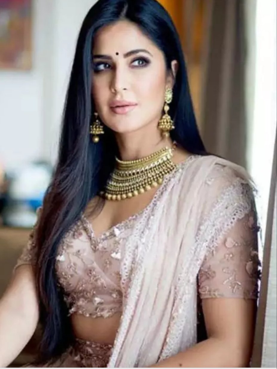 Happy birthday      -    (katrina kaif)    