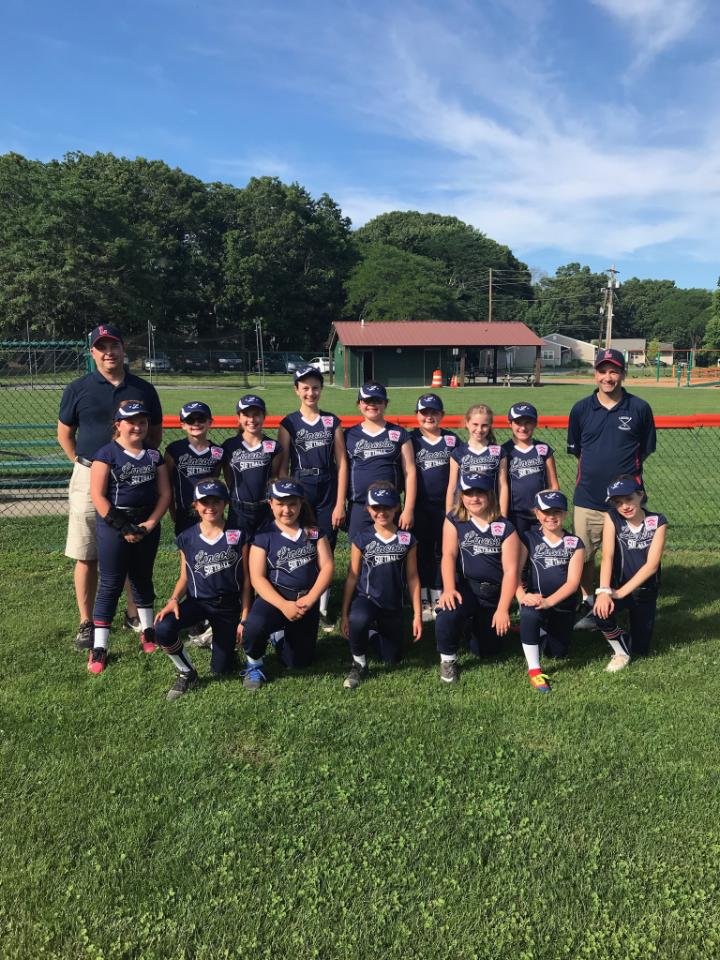 District4RILLB's tweet photo. Congratulations to the Lincoln 8-10 Girls' Softball team on winning the District Championship! Good luck in states! https://t.co/xDCFdyaVse
