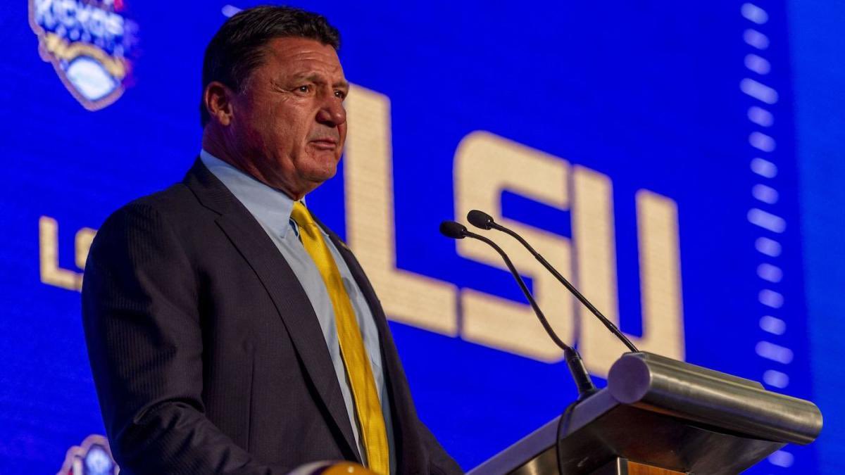 Coach Ed Orgeron (@Coach_EdOrgeron) on Twitter photo 2019-07-16 01:44:30 Honored to represent Louisiana State University at SEC Media Day. Ready for the season to start. Geaux Tigers Honored to represent Louisiana State University at SEC Media Day. Ready for the season to start. Geaux Tigers