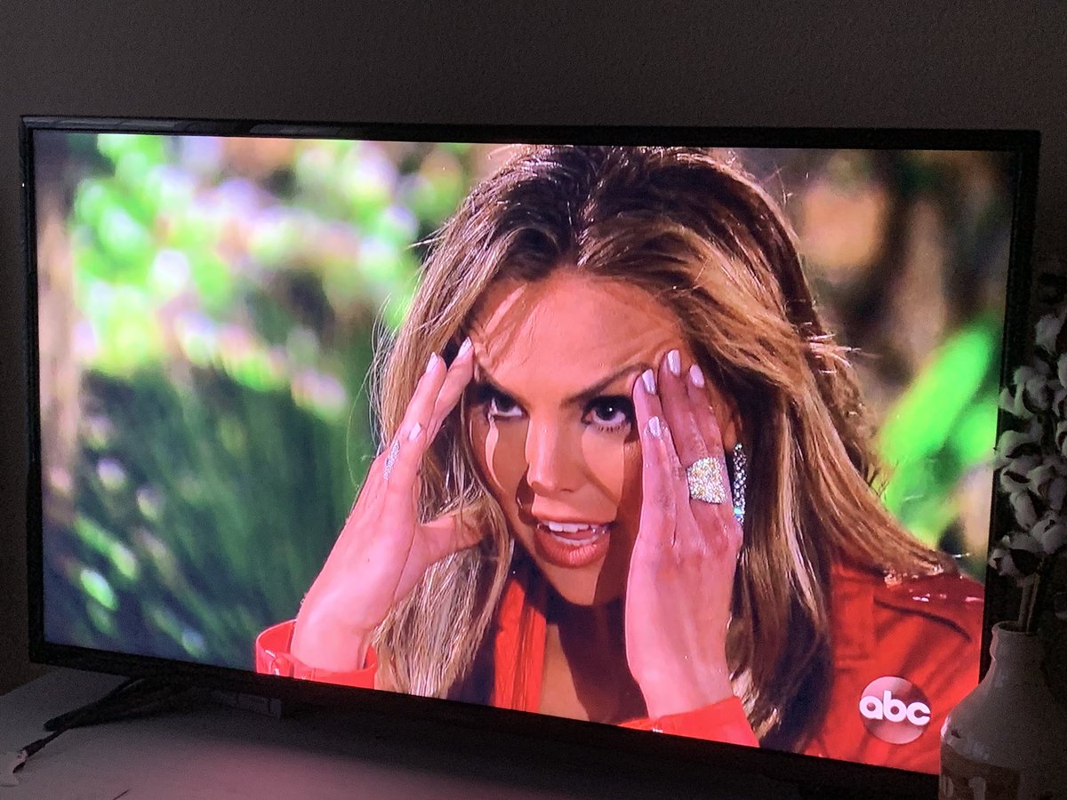 msdanniwalkup's tweet photo. Hey Hannah. Welcome to all of bachelor nation this whole season. Here one picture to sum us up. #TheBachelorette https://t.co/Yx1GriMENe