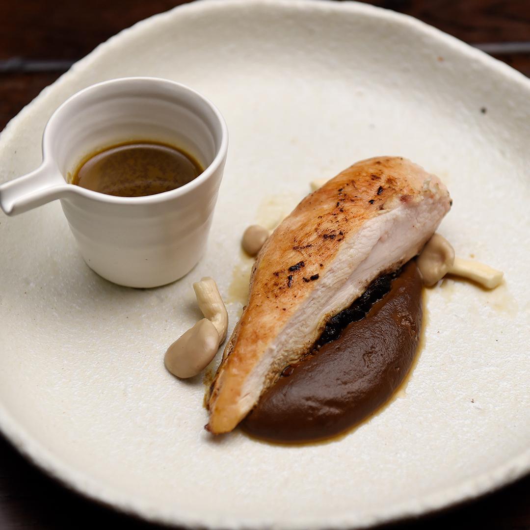 masterchefau's tweet photo. Nicole's MasterChef style chicken schnitty 🐔😍 #MasterChefAU https://t.co/ch0rtOpbnn