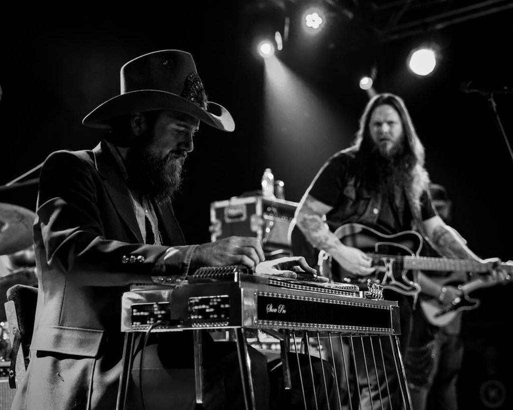 wildharemusic's tweet photo. There are so many cool artists coming to the festival stages (THIS WEEKEND) we can hardly stand it! Who are you most excited to see? We simply cannot choose!
#wildharecountry #reddirtcountry https://t.co/7EgdIk08OT