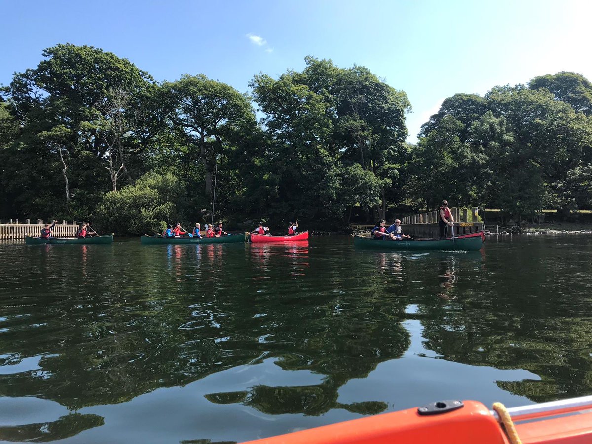 WISSchool's tweet image. A spectacular afternoon of paddling on beautiful Lake Windermere #getyourpaddleon #getyourwisson #summerschool #lakewindermere