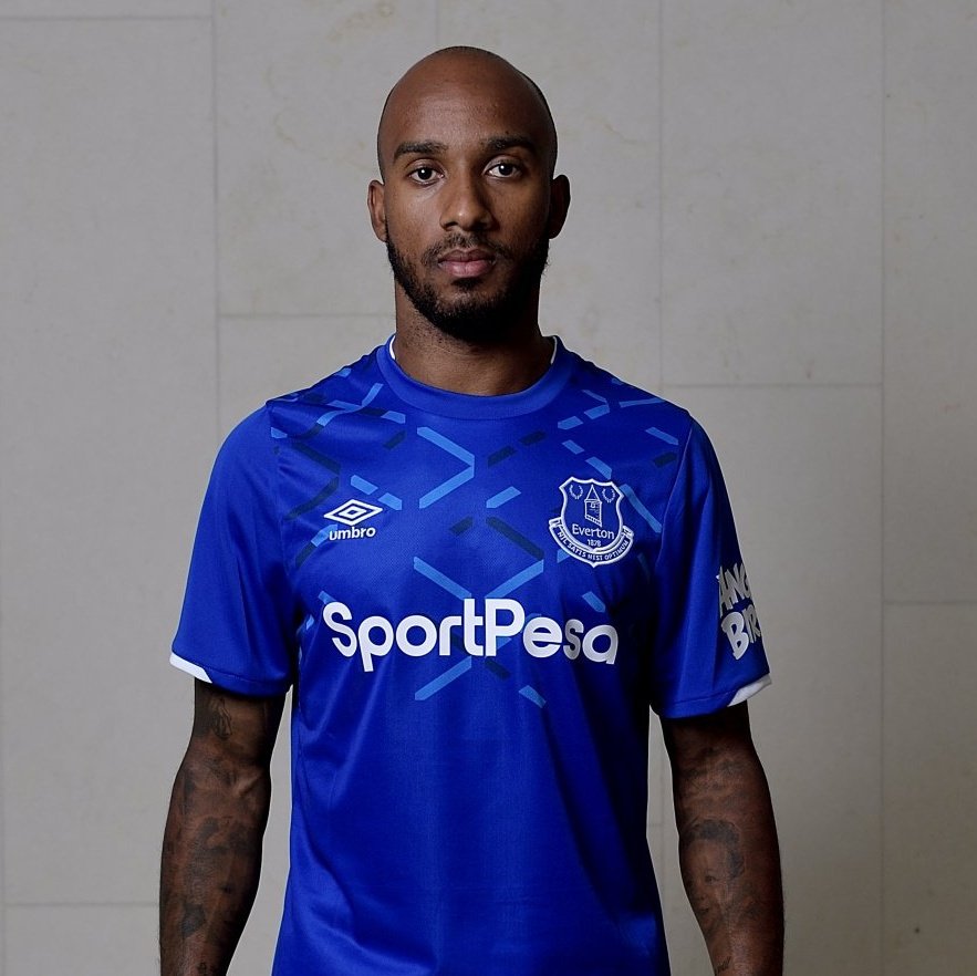 KPmufc's tweet image. Who's better?

RT for Milner 

Like for Delph